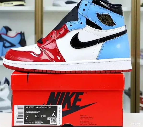 HIGH JORDAN AIR 1 OG 'FEARLESS' RETRO 0322